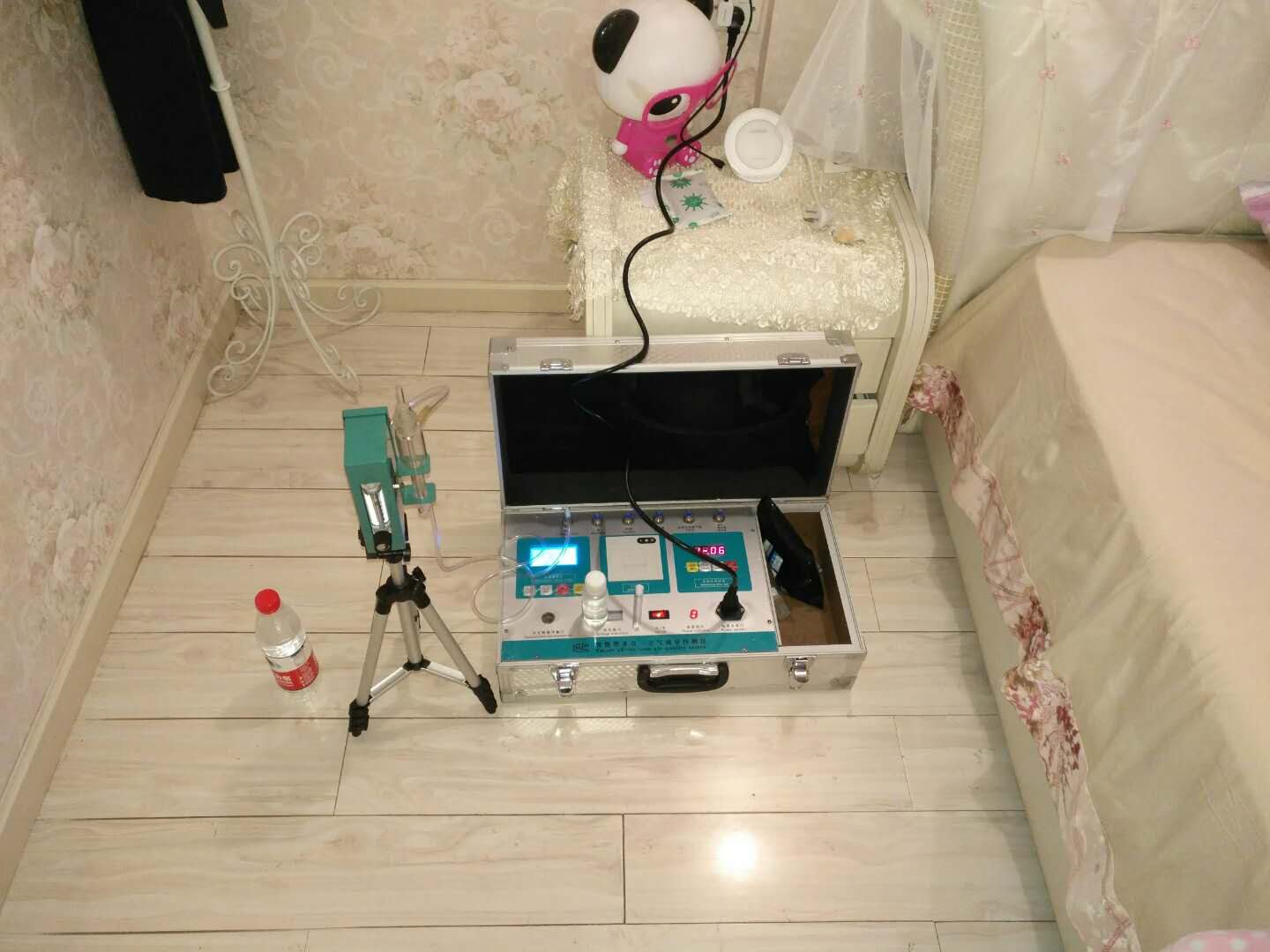 武漢市嘉凈鴻環(huán)?？萍加邢薰? style=