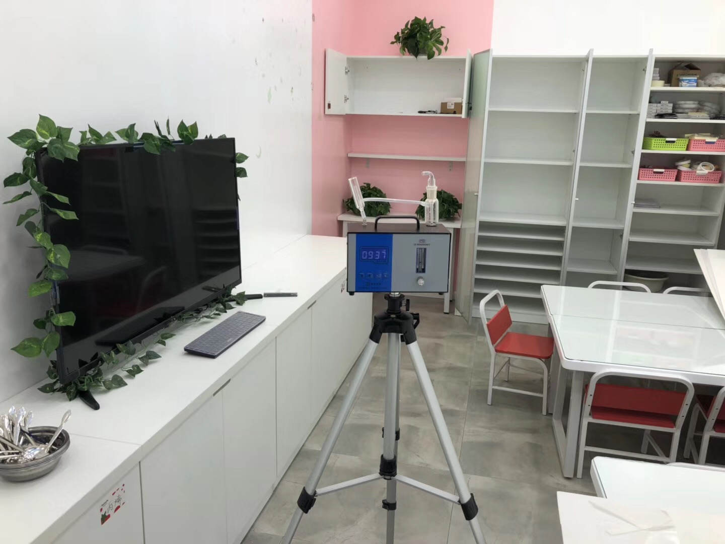 武漢市嘉凈鴻環(huán)?？萍加邢薰? style=