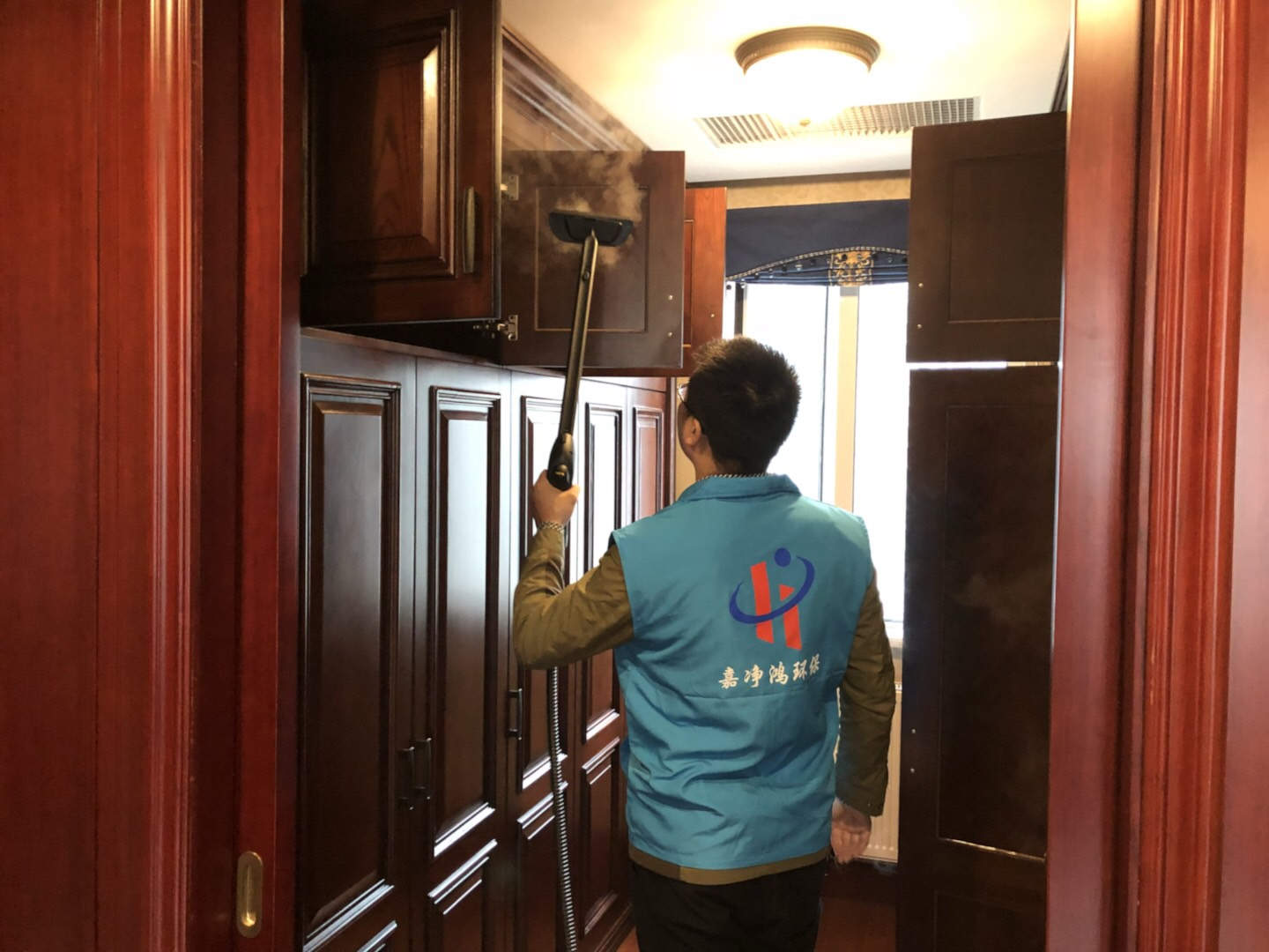 武漢市嘉凈鴻環(huán)?？萍加邢薰? style=