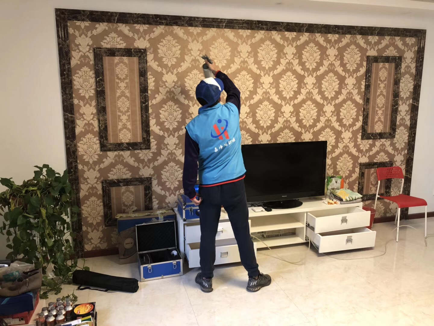 武漢市嘉凈鴻環(huán)?？萍加邢薰? style=