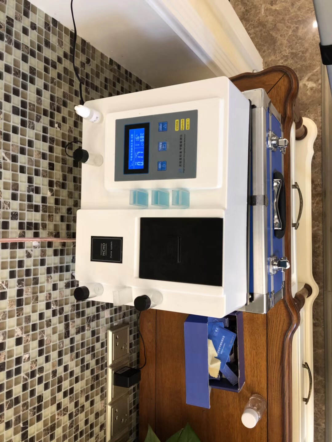 武漢市嘉凈鴻環(huán)?？萍加邢薰? style=