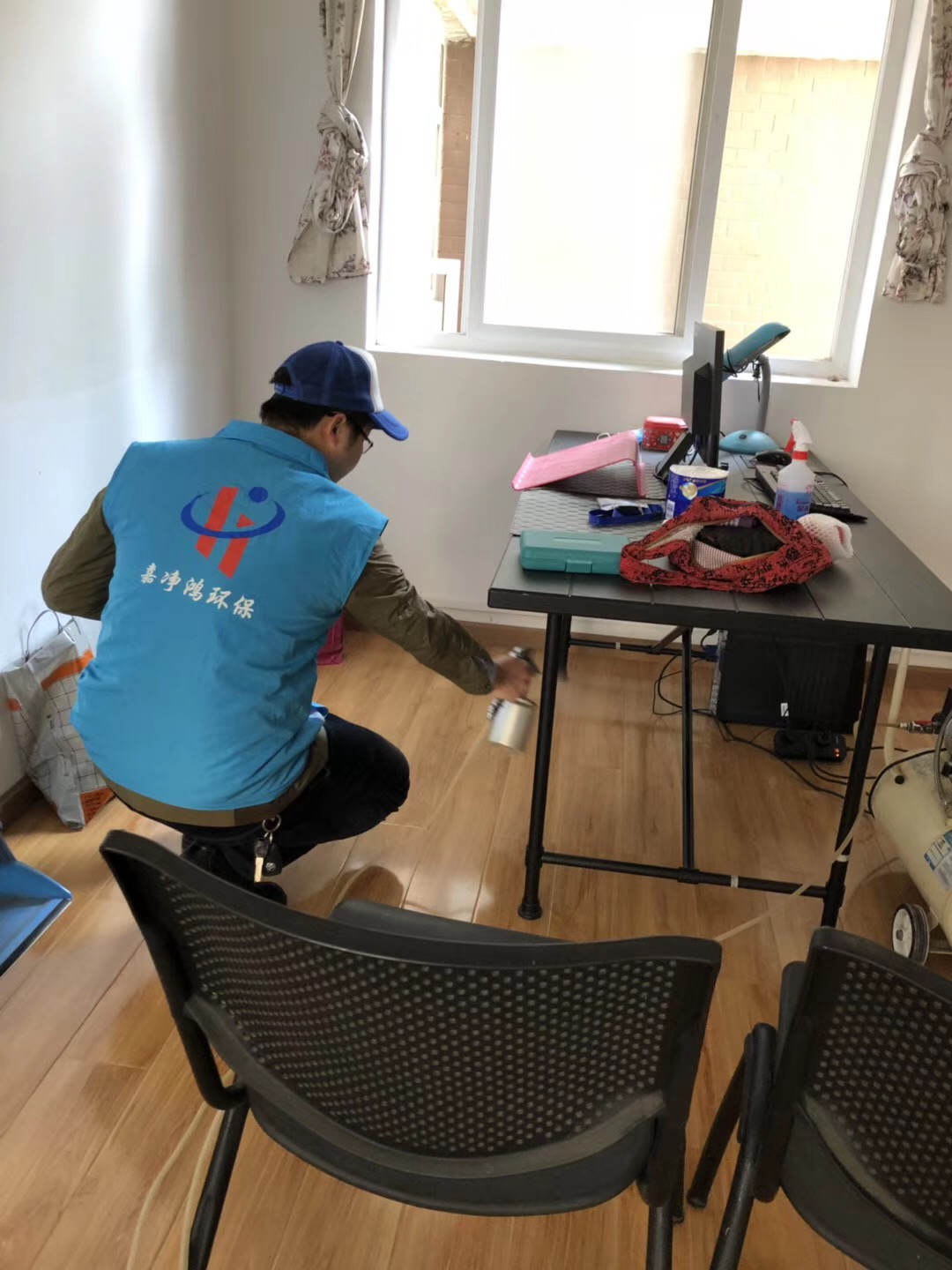 武漢市嘉凈鴻環(huán)?？萍加邢薰? style=