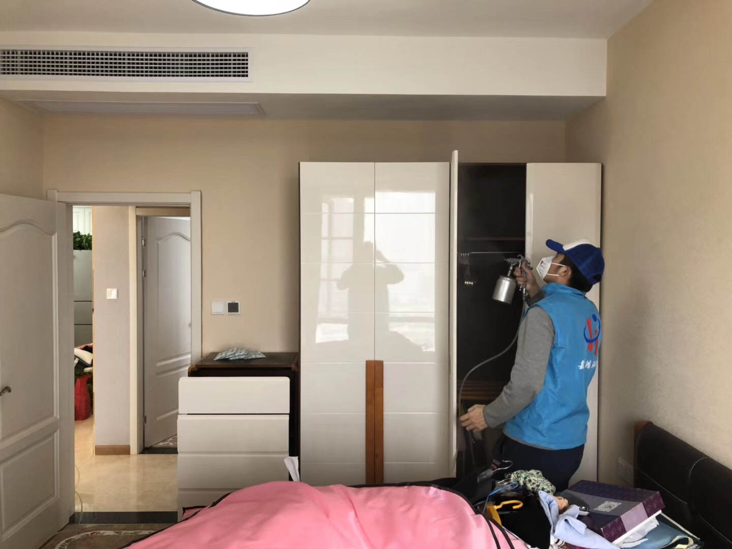 武漢市嘉凈鴻環(huán)?？萍加邢薰? style=