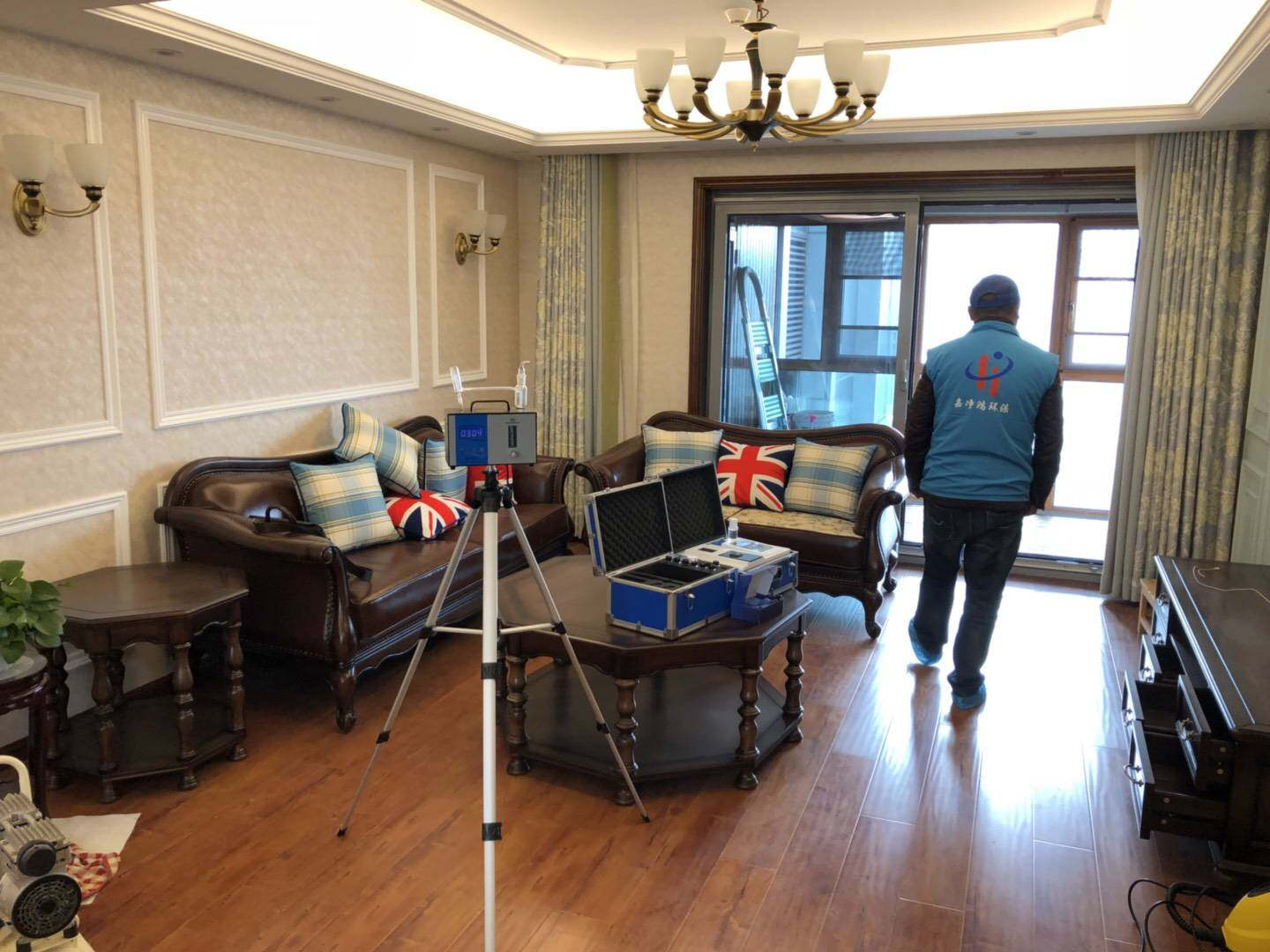 武漢市嘉凈鴻環(huán)?？萍加邢薰? style=