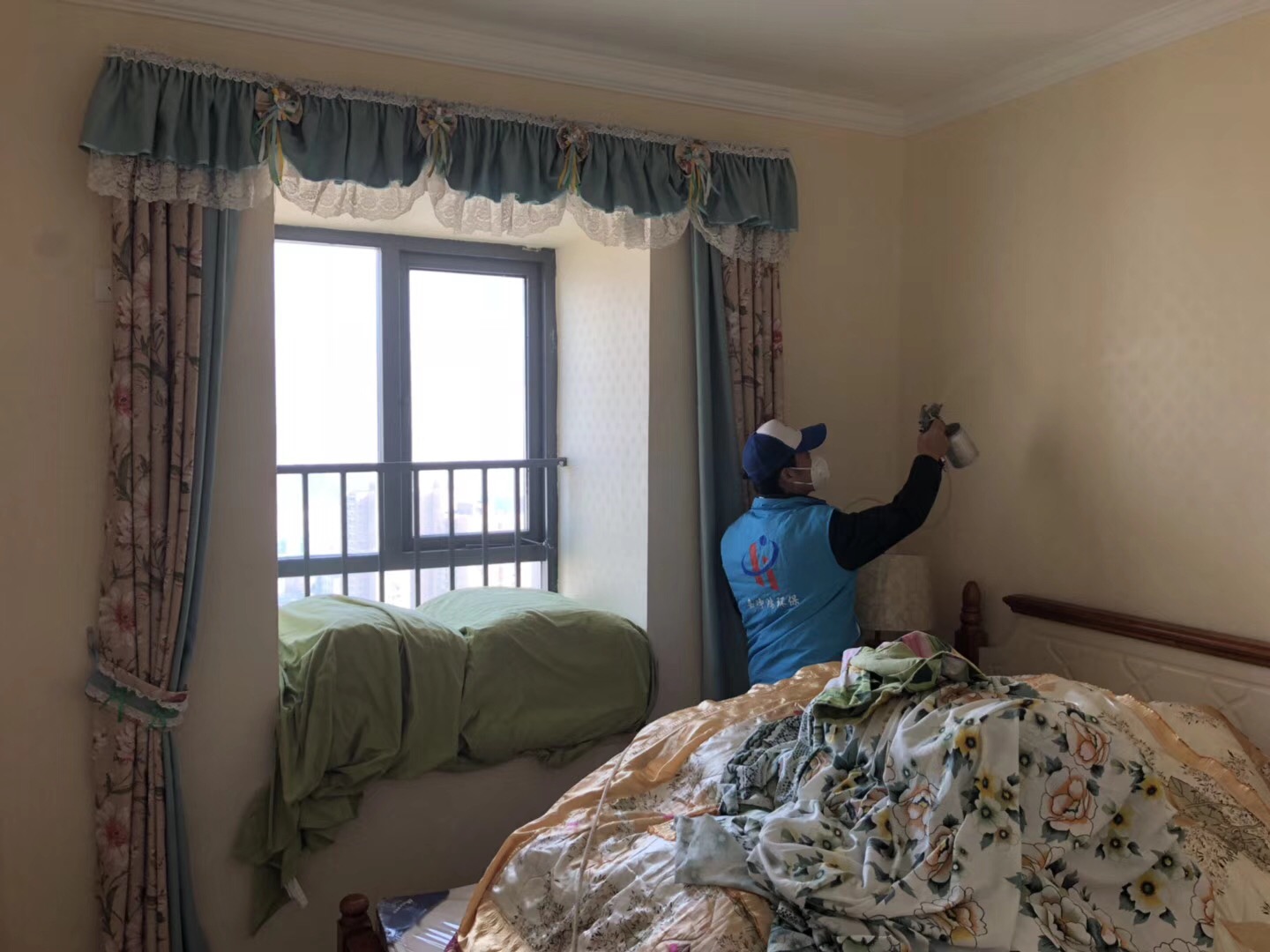 武漢市嘉凈鴻環(huán)?？萍加邢薰? style=