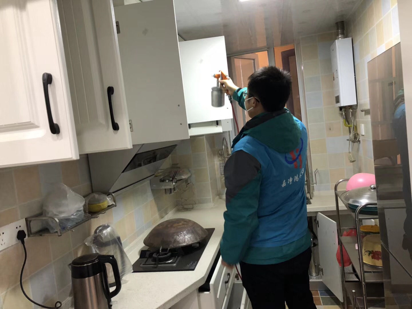 武漢市嘉凈鴻環(huán)?？萍加邢薰? style=