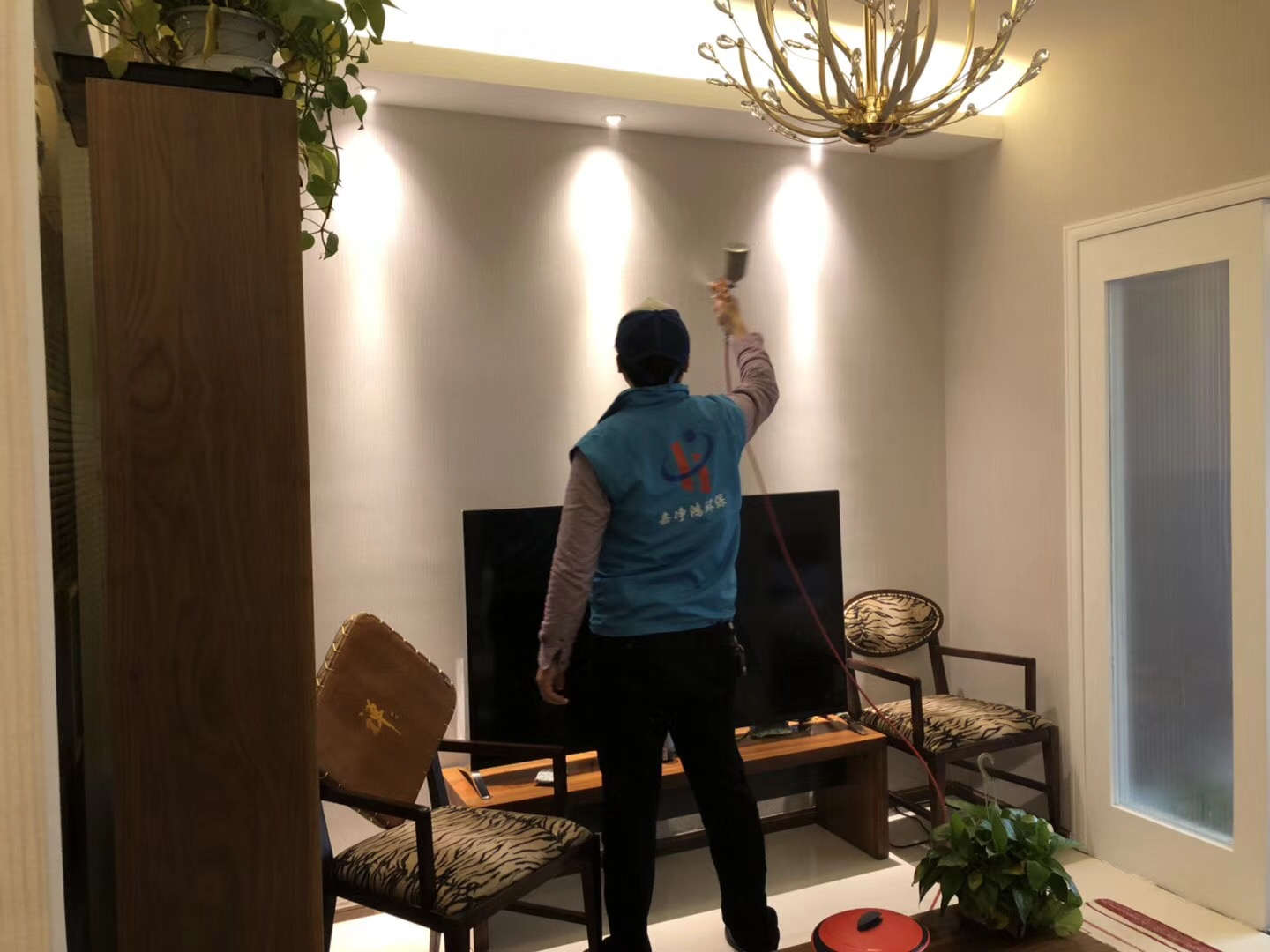 武漢市嘉凈鴻環(huán)?？萍加邢薰? style=