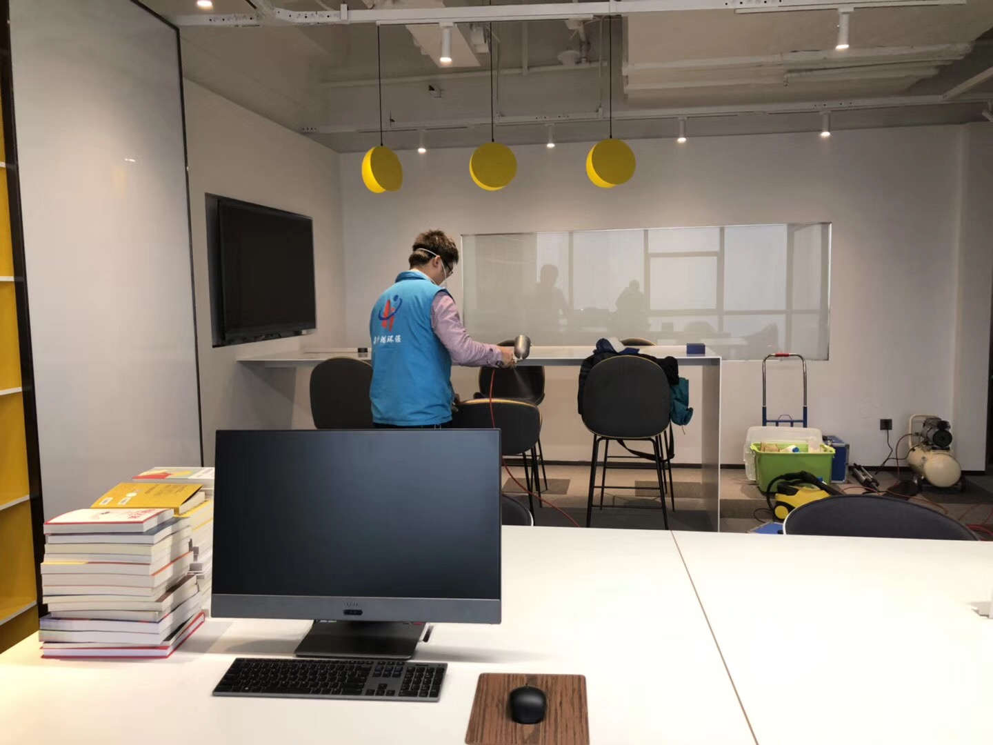 武漢市嘉凈鴻環(huán)?？萍加邢薰? style=