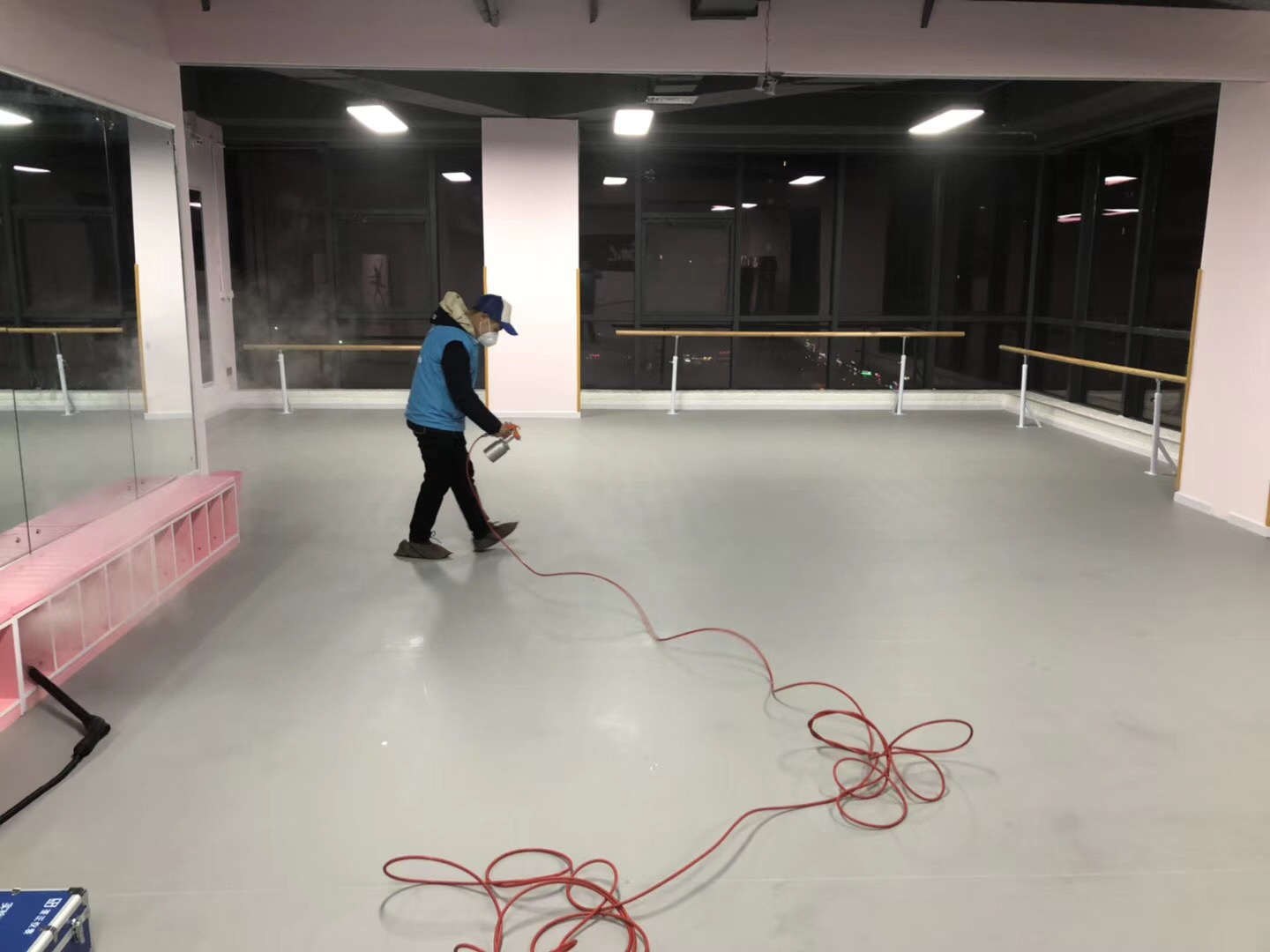 武漢市嘉凈鴻環(huán)?？萍加邢薰? style=