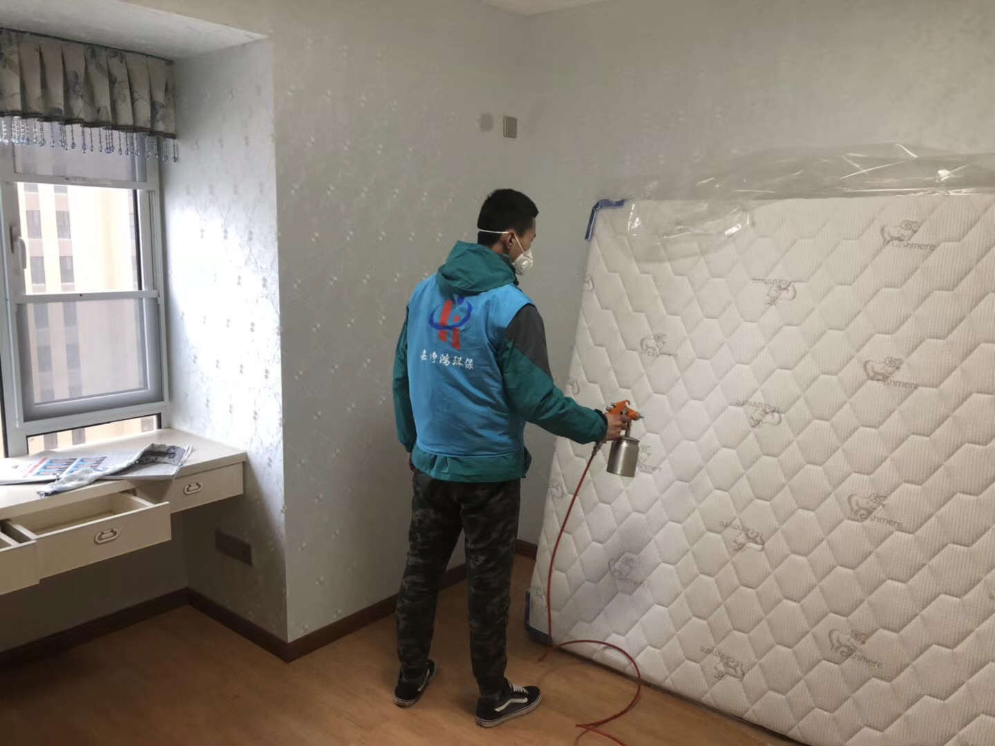 武漢市嘉凈鴻環(huán)?？萍加邢薰? style=