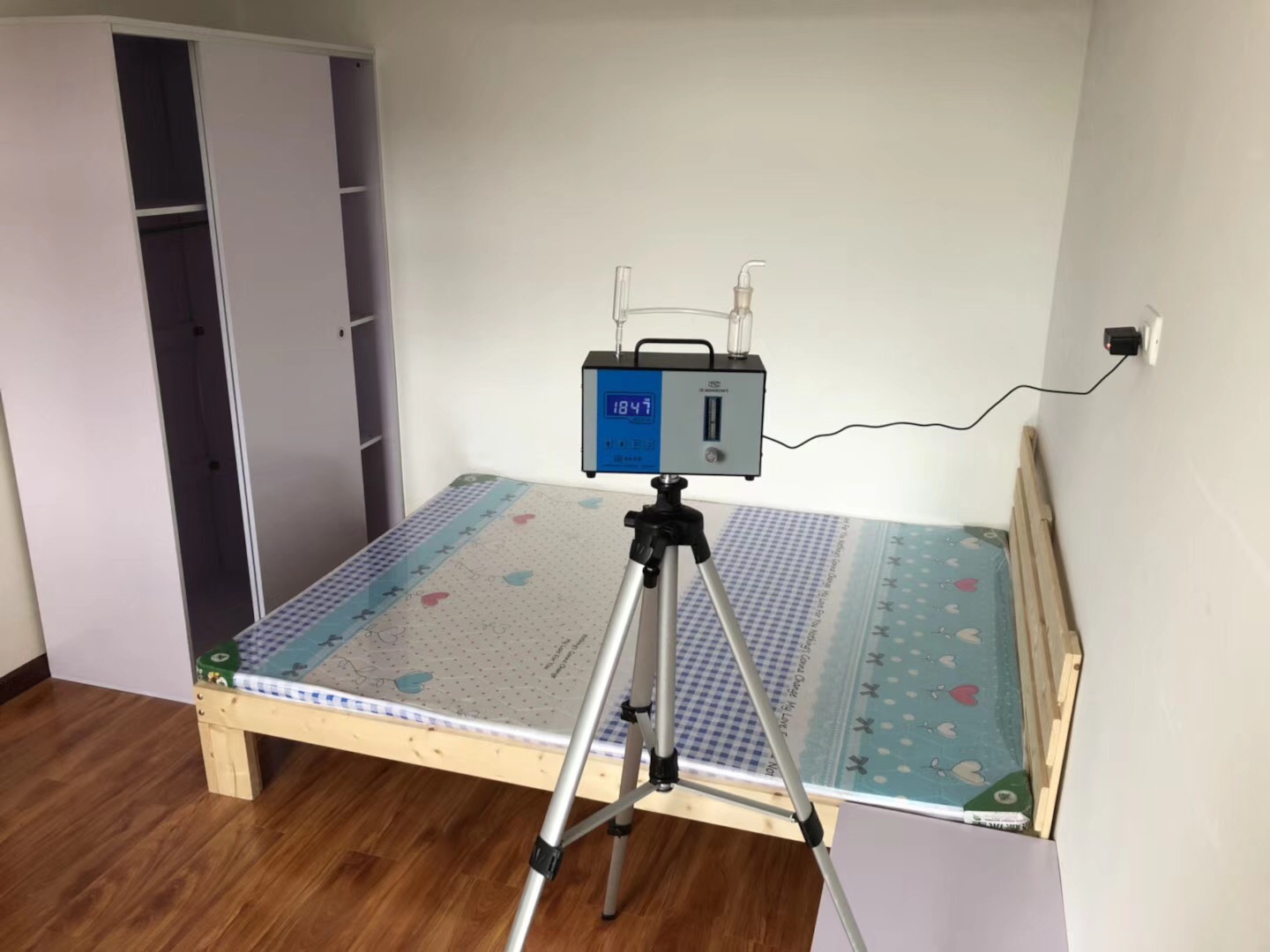 武漢市嘉凈鴻環(huán)?？萍加邢薰? style=