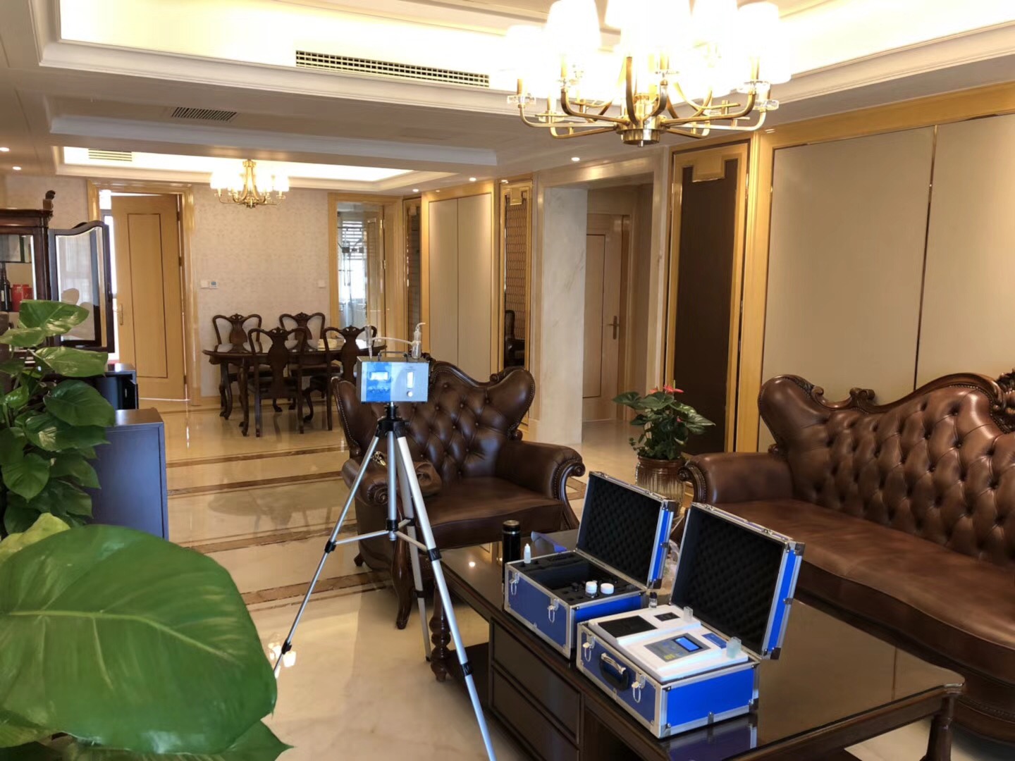 武漢市嘉凈鴻環(huán)?？萍加邢薰? style=