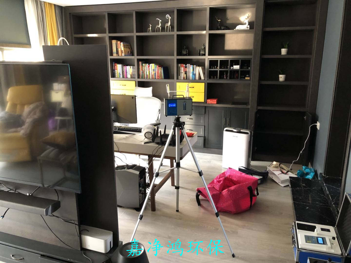 武漢市嘉凈鴻環(huán)?？萍加邢薰? style=