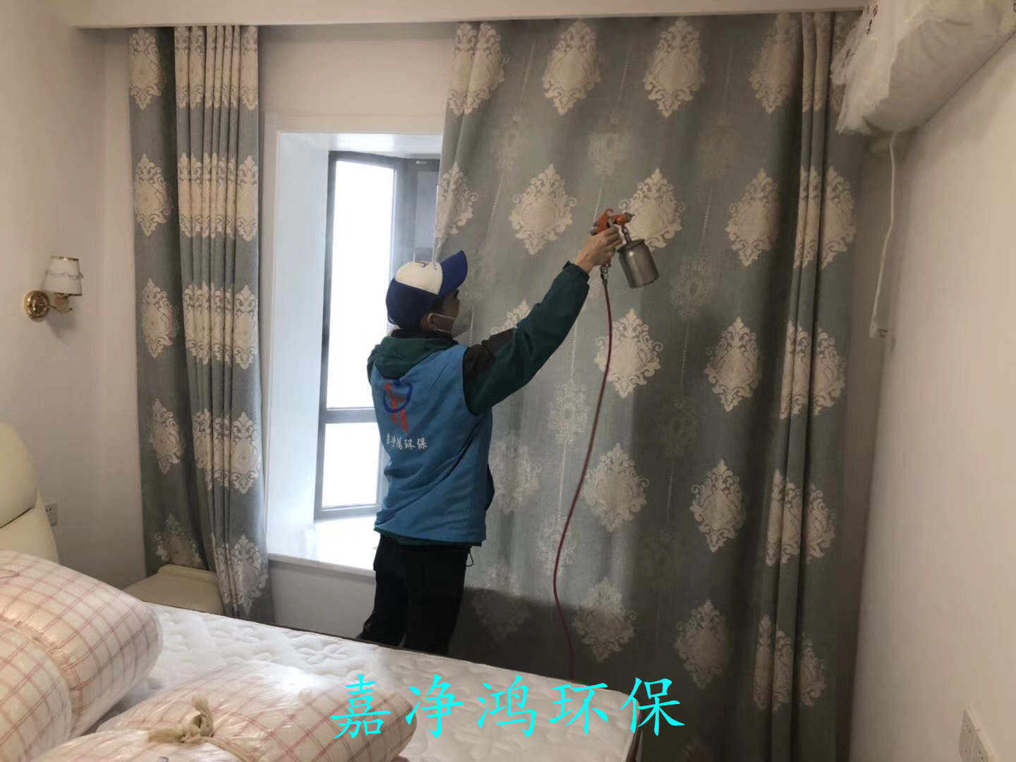 武漢市嘉凈鴻環(huán)?？萍加邢薰? style=