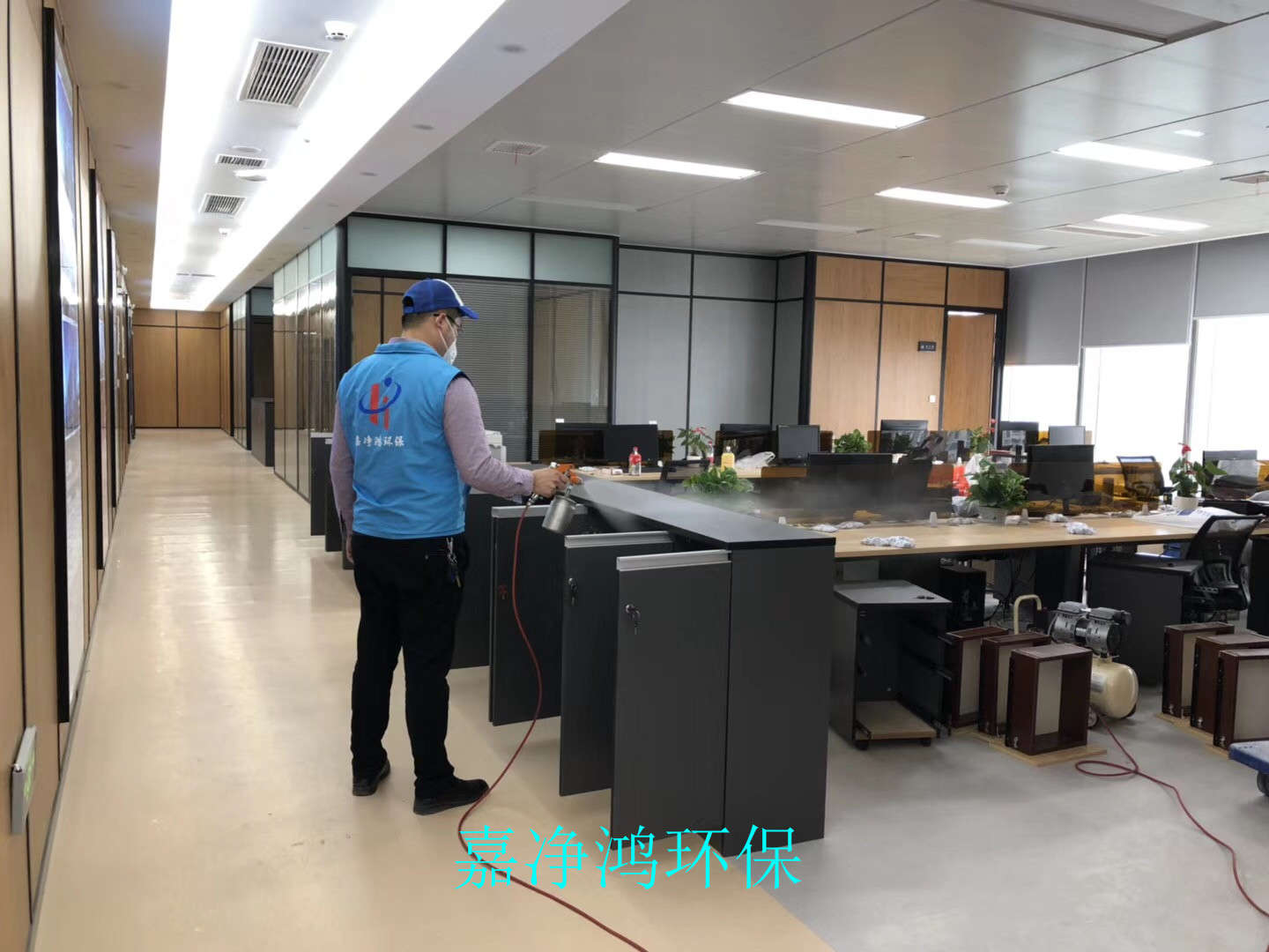 武漢市嘉凈鴻環(huán)?？萍加邢薰? style=