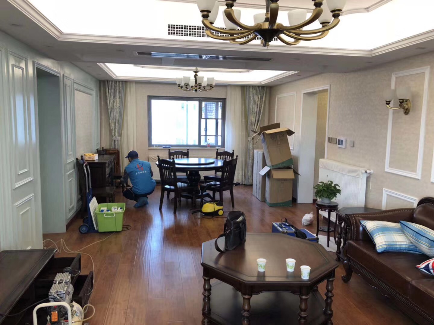 武漢市嘉凈鴻環(huán)?？萍加邢薰? style=