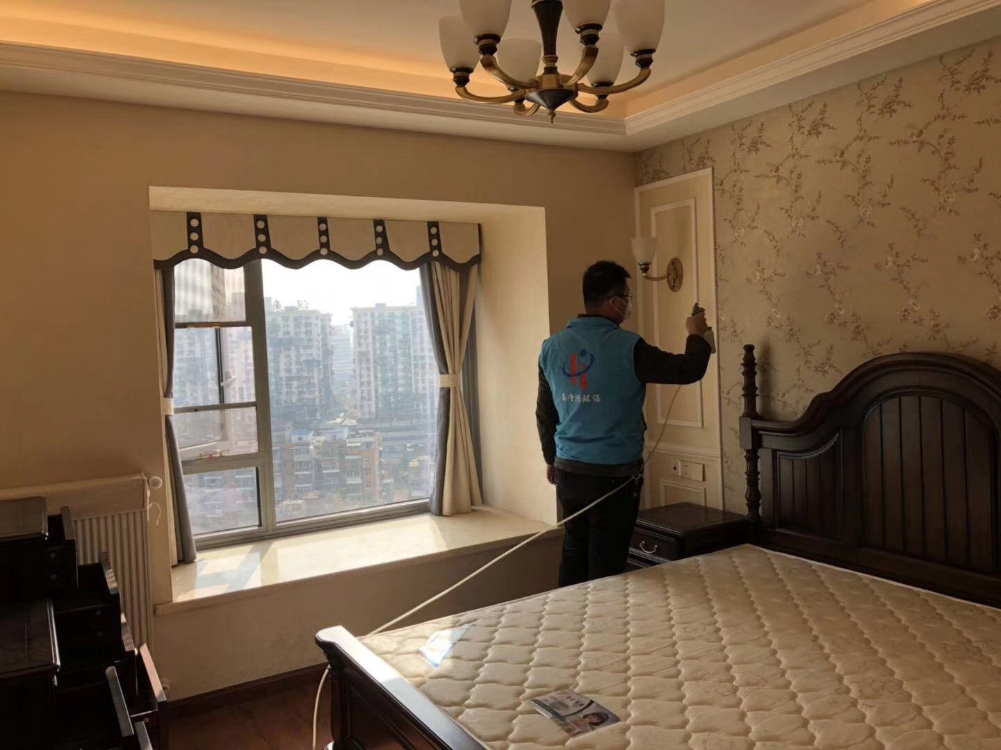 武漢市嘉凈鴻環(huán)?？萍加邢薰? style=