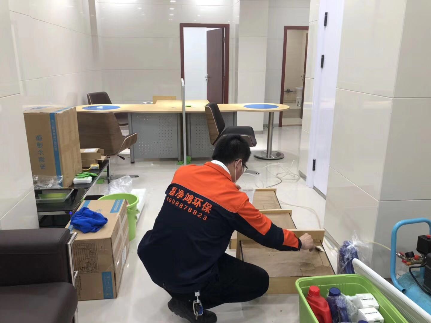 武漢市嘉凈鴻環(huán)?？萍加邢薰? style=